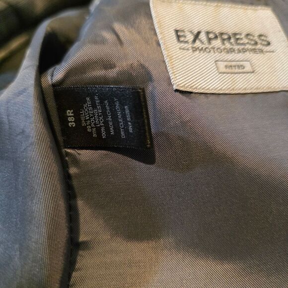 Express Light Gray Suit 38R - Picture 4 of 8